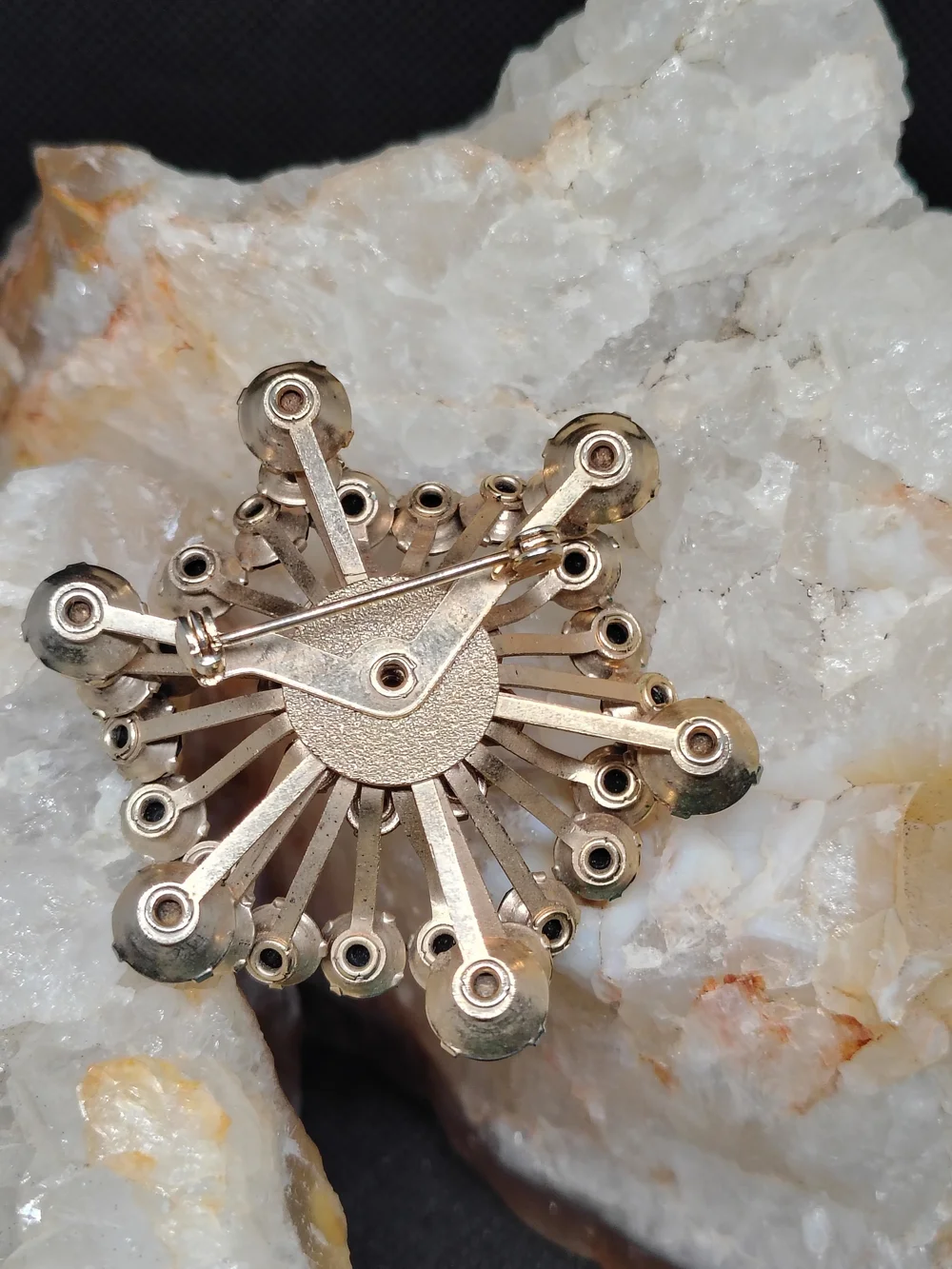 Vintage Sunburst Black and Gold Rhinestone Brooch - Unbranded